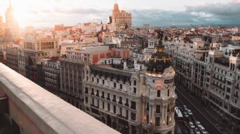 Universidad-de-Espana-ofrece-cupos-de-alojamiento-para-estudiantes-colombianos.jpg