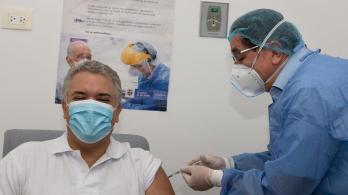 Vacunacion-presidente-Duque.jpeg