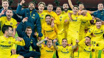 Villarreal_celebra_europa_league.jpg