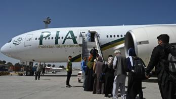 Vuelo-Kabul-PIA.jpg