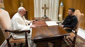 Zelenski-se-reunio-con-el-papa-Francisco.jpg