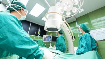 clinic-1807543_1920.jpg