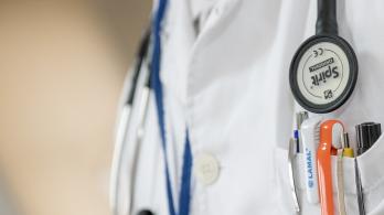 doctor-563428_1280.jpg