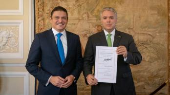duque-decreto-ministerio-de-ciencias.jpg