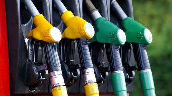 fuel-1596622_1280.jpg