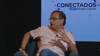 gustavo-petro-conectados-alvaro-garcia.jpg