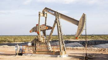 petroleo-yacimiento.jpg