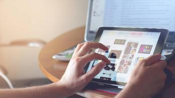 tablet-app.jpg