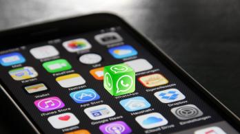 whatsApp-1.jpg