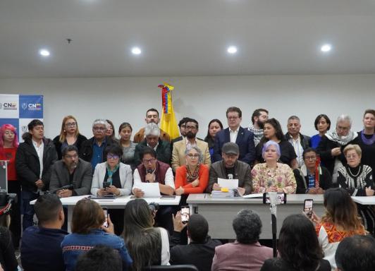Pacto Histórico se formaliza como movimiento político tras fusión de seis partidos de izquierda
