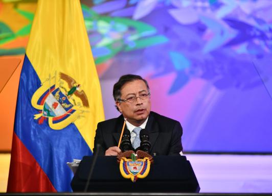 "Asesinato de Miguel Uribe no fue político", responde presidente Petro 