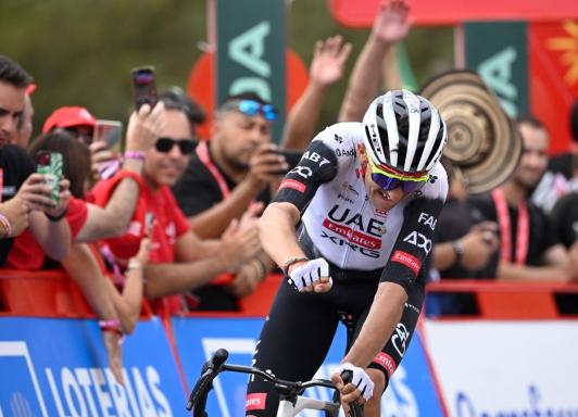 Marc Soler le dio al UAE Team Emirates la séptima victoria en La Vuelta