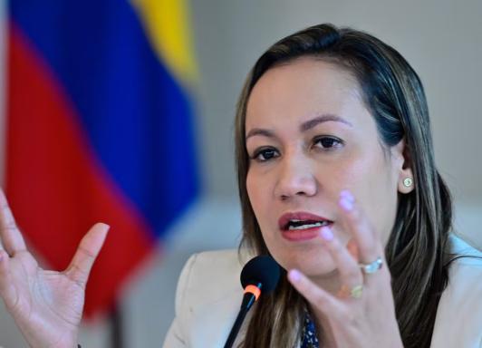Carolina Corcho confirmó que mantiene su participación en la consulta del Pacto Histórico