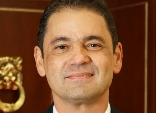 Ape Cuello estaría cambiando votos presuntamente por agua en Aguachica, Cesar, según denuncias en redes sociales