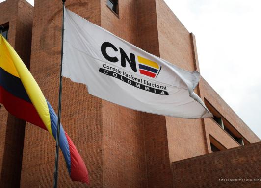 CNE formula cargos contra Atlas Intel, contratada por la revista Semana, por presuntas encuestas manipuladas