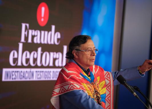 Presidente Gustavo Petro expone pruebas de presunto fraude electoral en las elecciones presidenciales de 2026