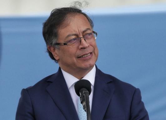 Presidente-Gustavo-Petro-sanciono-la-reforma-tributaria.jpg