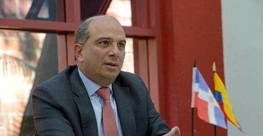 Carlos Camargo y la razón de su renuncia a la Defensoría del Pueblo. / Foto: defensoria.gov.co