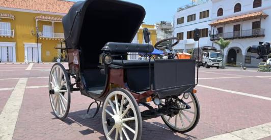 Aprueban proyecto para implementar coches eléctricos en Cartagena