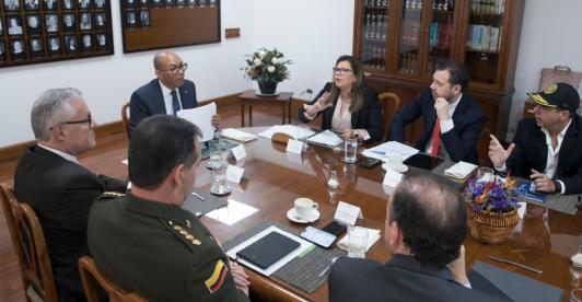 Cumbre de hacinamiento en estaciones de policía y URI. / Foto: X MinJusticiaCo.