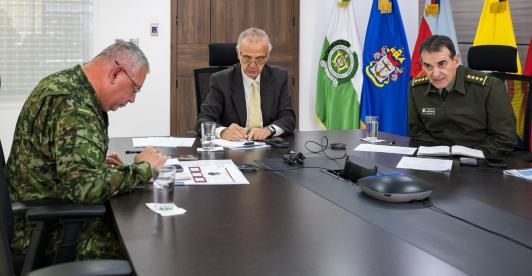 MinDefensa niega recorte en presupuesto para compra de gasolina