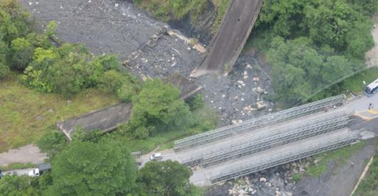 MinsTransporte sobre vías frente al Fenómeno de la niña. / Foto: MinTransporte.