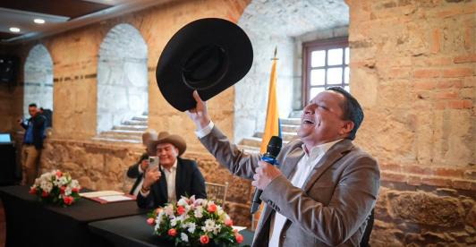 Cantante campesino de música llanera fue reconocido por su aporte cultural en Colombia