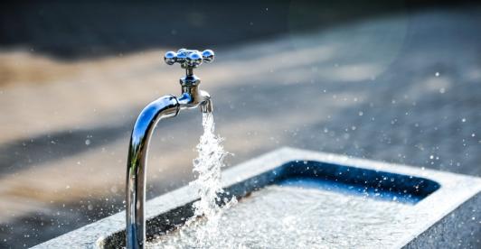 Cambio del color del agua en Bogotá y municipios cercanos. / Foto: Pixabay.