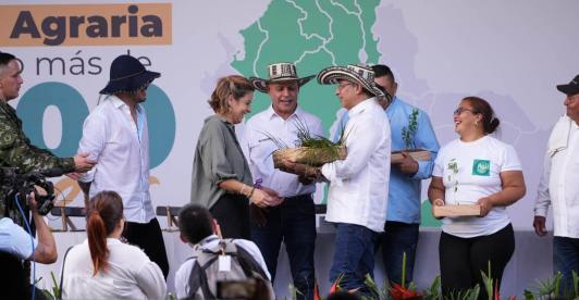 Evento de celebración del mes del campesinado