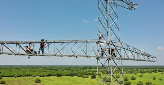 Gobierno planea abrir 27 comunidades energéticas en La Guajira