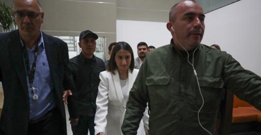 Escolta de Laura Sarabia terminó herido. / Foto: AFP.