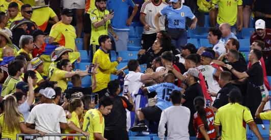 Uruguayos malos perdedores. / Foto: AFP.