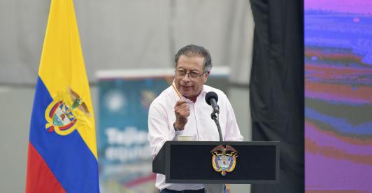 "La riqueza del futuro será el tiempo libre": presidente Petro habla sobre los retos y potencialidades de la IA