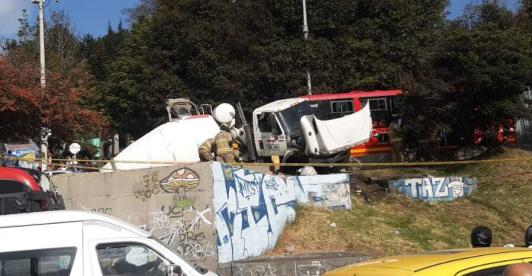 Accidente en troncal de Transmilenio de la Avenida Suba, en Bogotá.