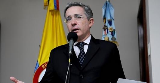 Álvaro Uribe: audiencias preparatorias contra el primer expresidente que en Colombia irá a juicio inician la próxima semana