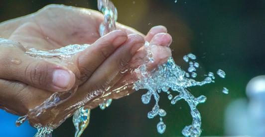 Coca-Cola extrae agua mientras habitantes de La Calera y Bogotá sufren desabastecimiento