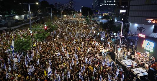 Multitudinaria manifestación en Israel para exigir al gobierno un acuerdo sobre los rehenes
