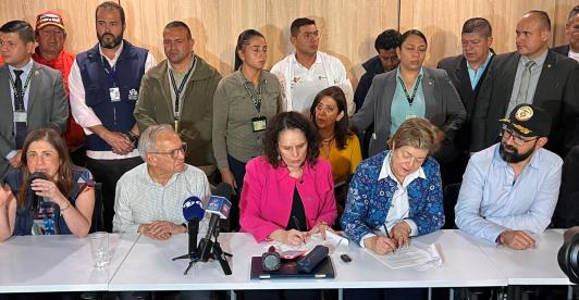 Gobierno y transportadores ponen fin al paro camionero; ¿cuál fue el acuerdo?