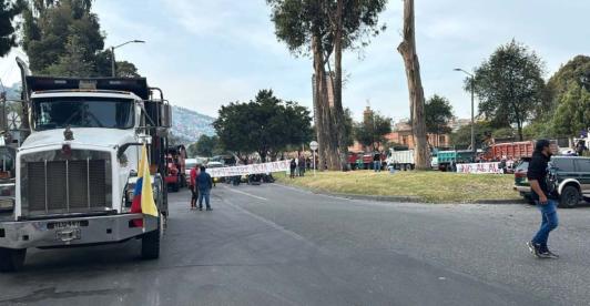 Paro camionero hoy. Vías bloqueadas y desarrollo de la negociación entre Gobierno y transportadores