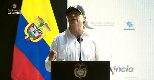 Petro en gira "Salvemos la selva"
