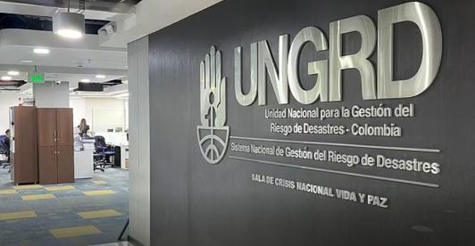 Denuncia pérdidas de 100 billones de pesos en la atención de la pandemia en el gobierno Duque, presidente Petro pide investigar