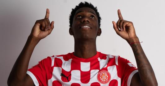 Yáser Asprilla en la jornada de Champions League. / Foto: X Girona.