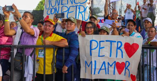 Sube aprobación del presidente Petro, según Invamer; ¿qué más dice la encuesta?