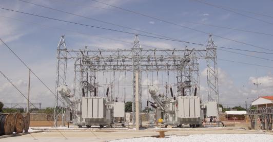 Gobierno confirma reducción de tarifas de energía: un impacto positivo para miles de familias en la costa