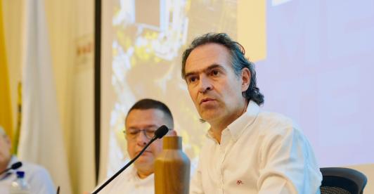 “Caos en Medellín: ¿Dónde está Fico? la pregunta que hacen los internautas”