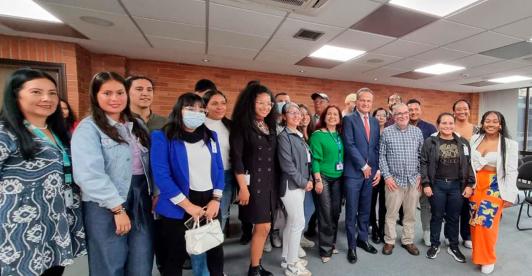 Grupo de médicos que regresó de Cuba.