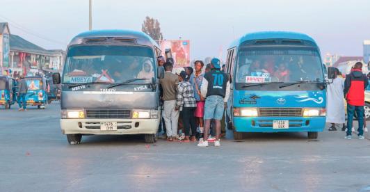 Conoce las nuevas medidas para que menores de edad puedan viajar en buses intermunicipales; este es elformulario