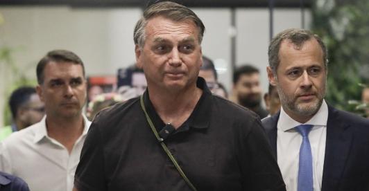 Petro condena a Bolsonaro tras revelaciones sobre intento de golpe contra Lula