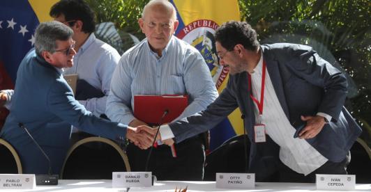 Primer acercamiento en diálogos de paz entre el Gobierno Nacional y el ELN