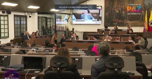 Concejo denuncia sobrecostos en presupuesto 2025 de Bogotá